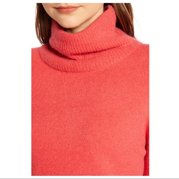 NEW SOMETHING NAVY CORAL TURTLENECK SWEATER - Picture 3 of 8